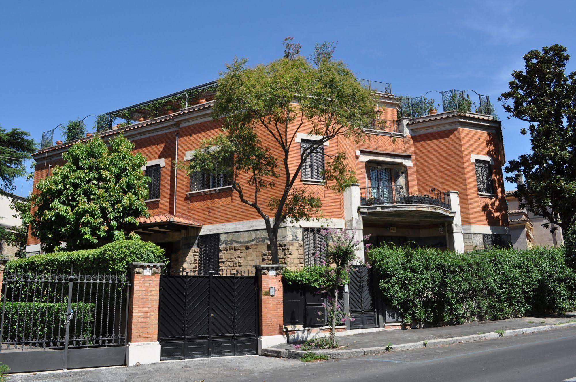 Suite Oriani Roma Esterno foto